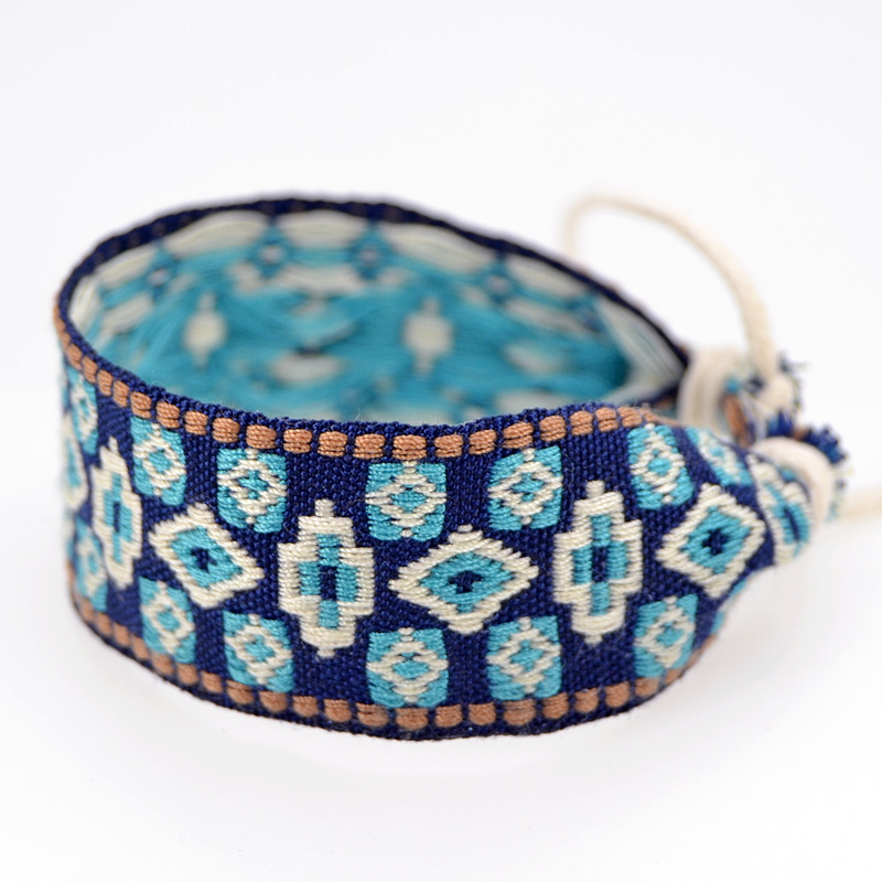 Pulseiras Jacquard tecidas à m - Ethnic Fashion Brands avaliação e preço