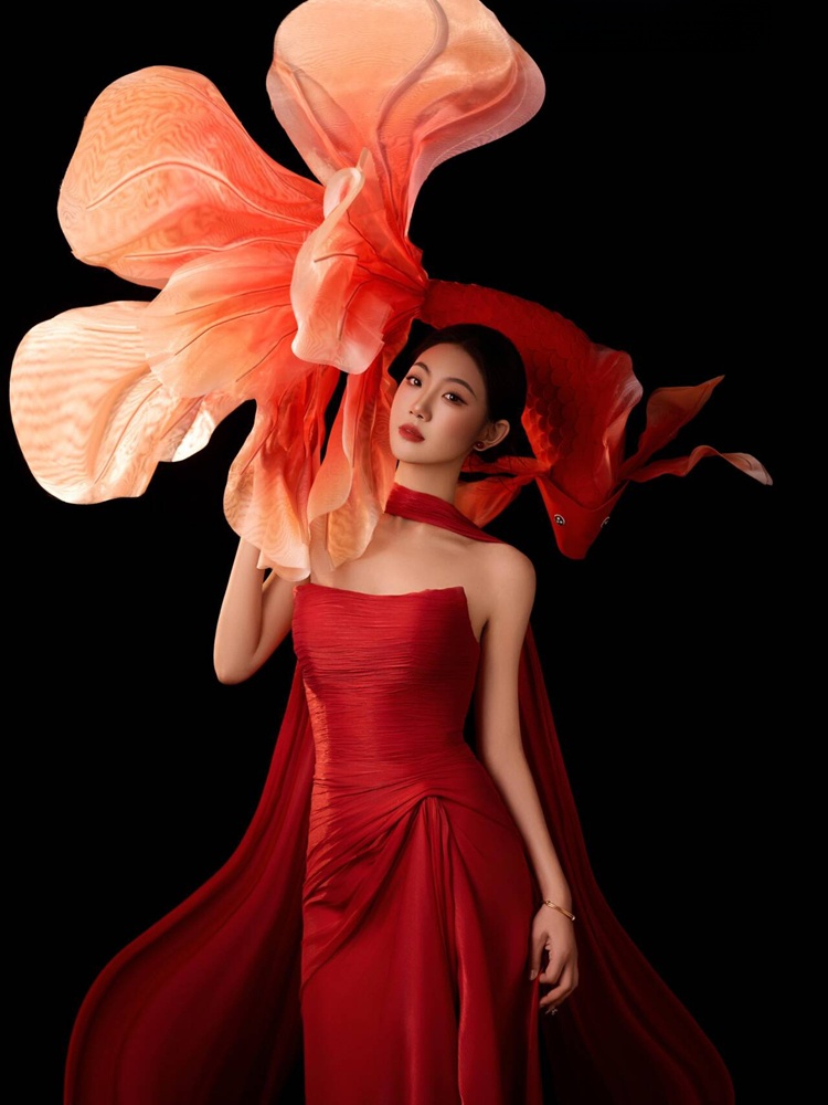 Vestido Tradicional Chinês de  - Ethnic Fashion Studio avaliação e preço